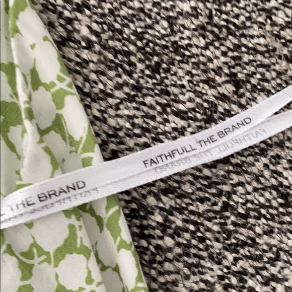 Faithful the brand dress - Picture 8 of 9